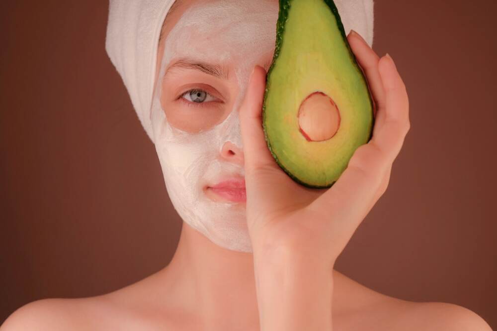 HYDRATING SKINCARE